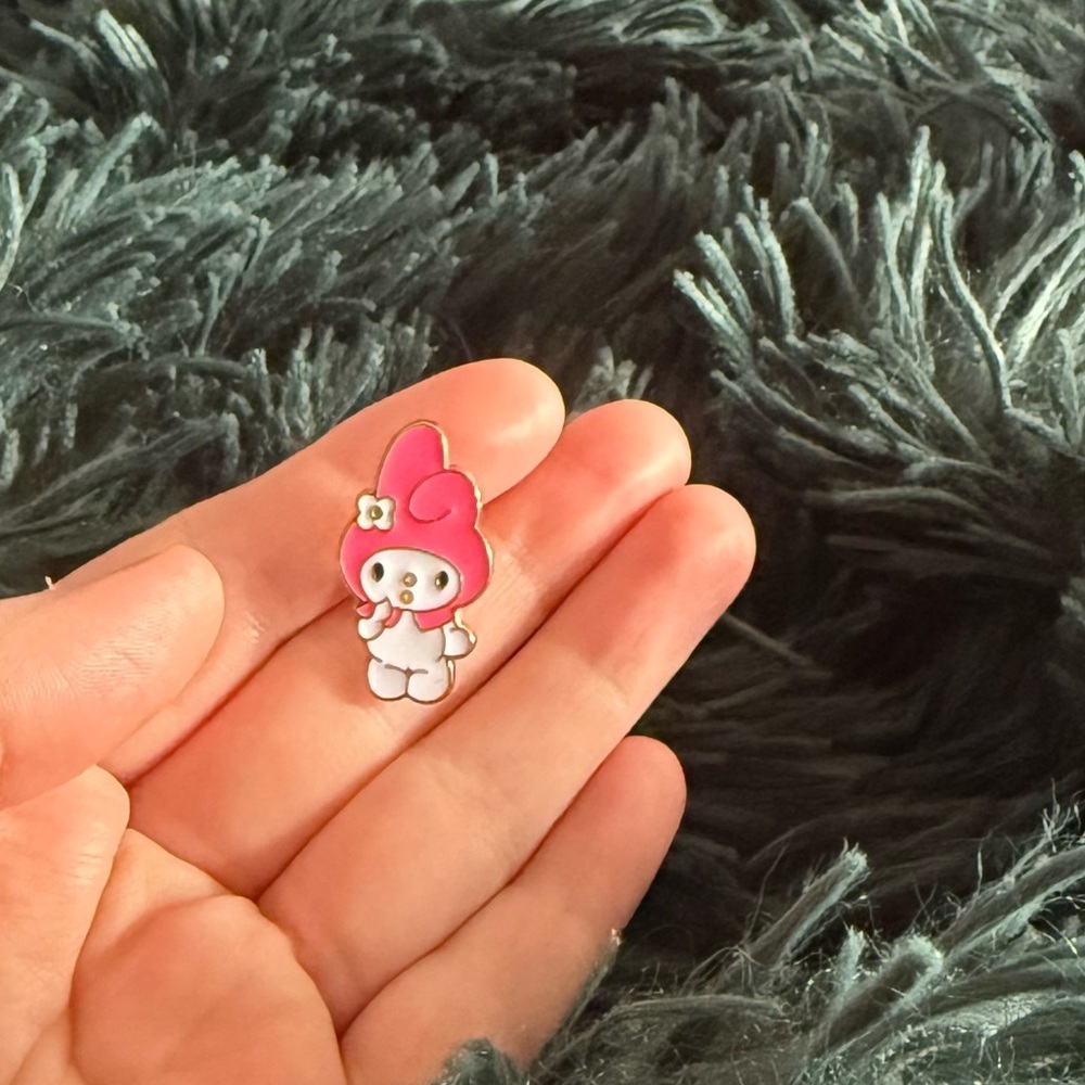 Women’s Jewelry Hello Kitty Cute My Melody Enamel Pin-Pink,White,Black& Gold